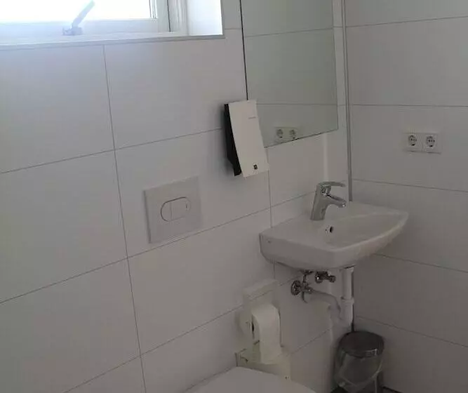 پانسیون Guesthouse Nypugardar