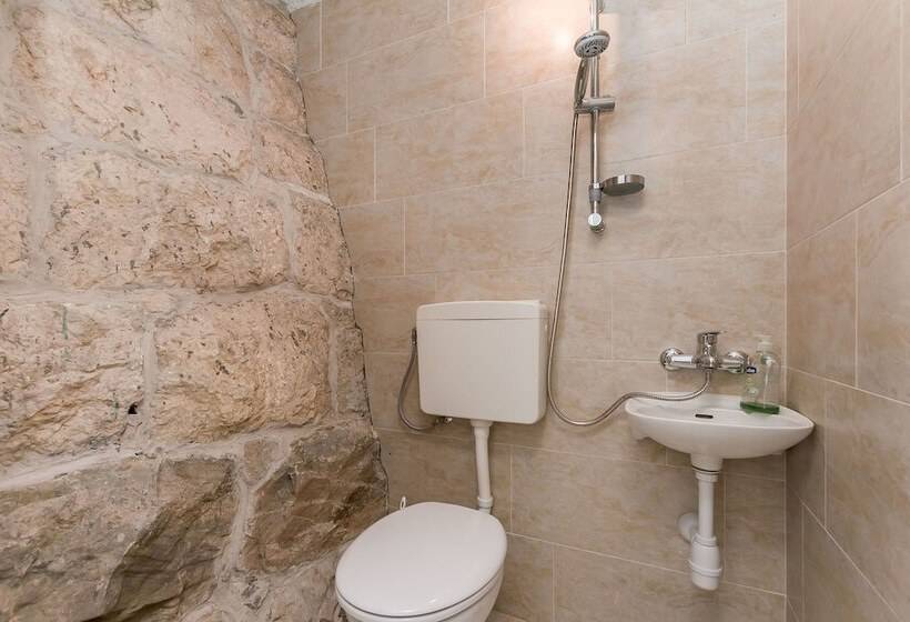 Villa Holiday Home Zvečanje