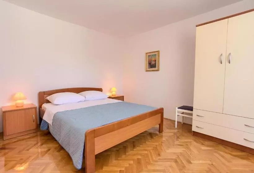 Apartment Iva