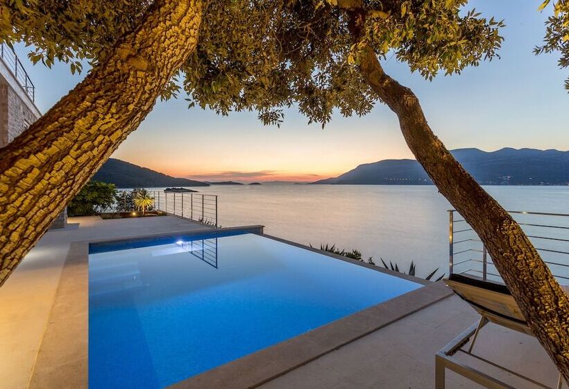 Beachfront Villa Poseidon With Heated Pool