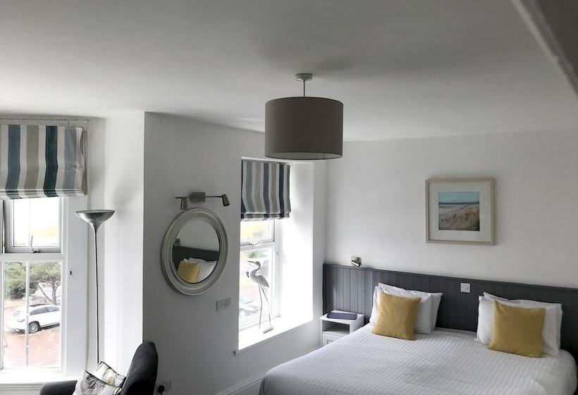 Bed and Breakfast Seabreeze Restaurant With Rooms