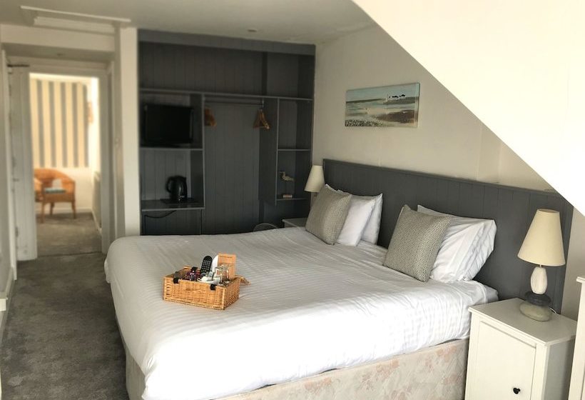 Bed and Breakfast Seabreeze Restaurant With Rooms