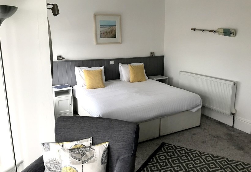 Bed and Breakfast Seabreeze Restaurant With Rooms