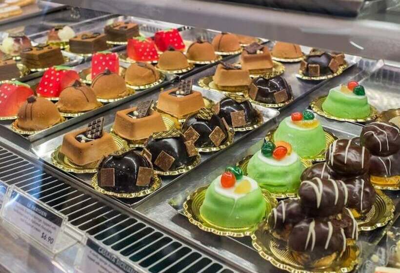 Class, Style And Location In Carlton