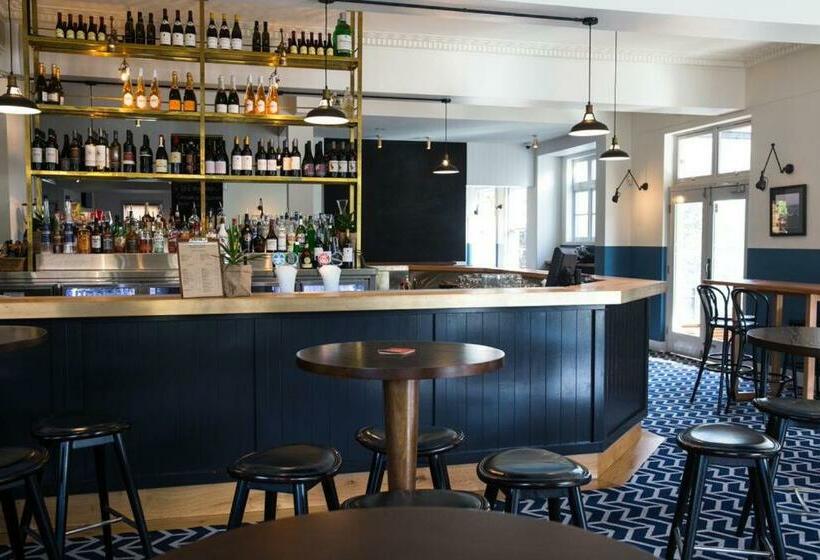 فندق Blues Point