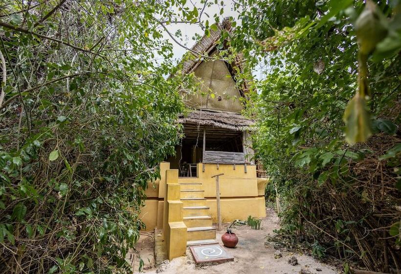 هتل Chumbe Island Coral Park