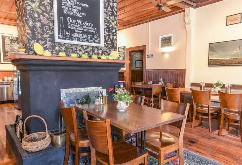 Hotelli Dunstan House