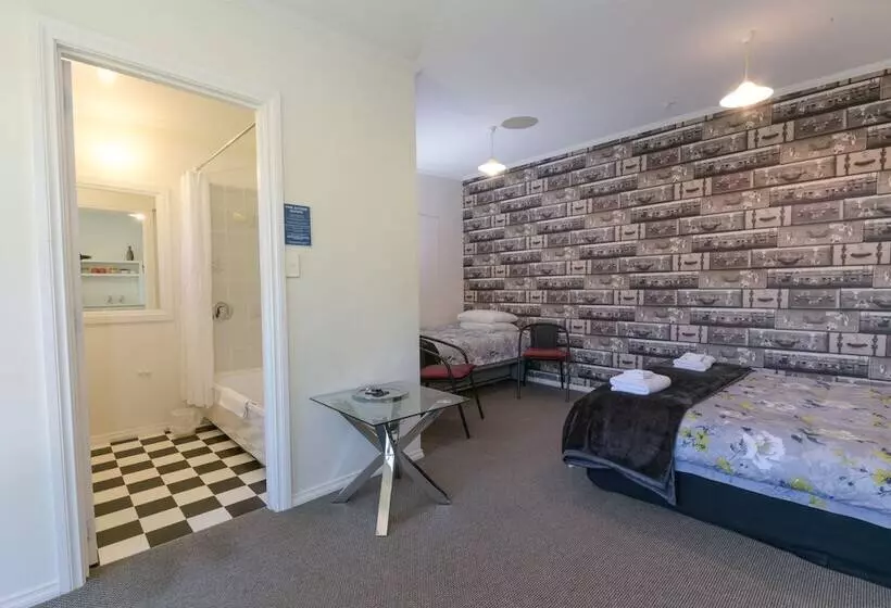 Hotelli Dunstan House