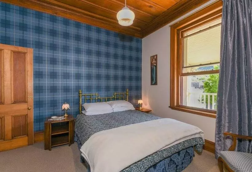 Hotelli Dunstan House