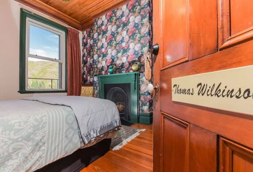 Hotelli Dunstan House