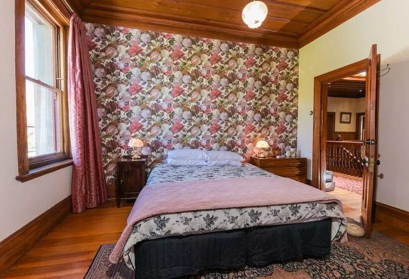 Hotelli Dunstan House