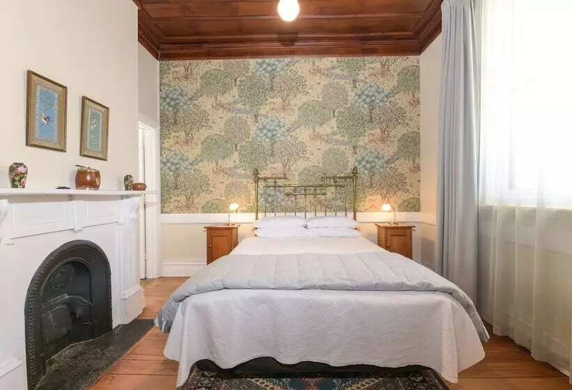 Hotelli Dunstan House