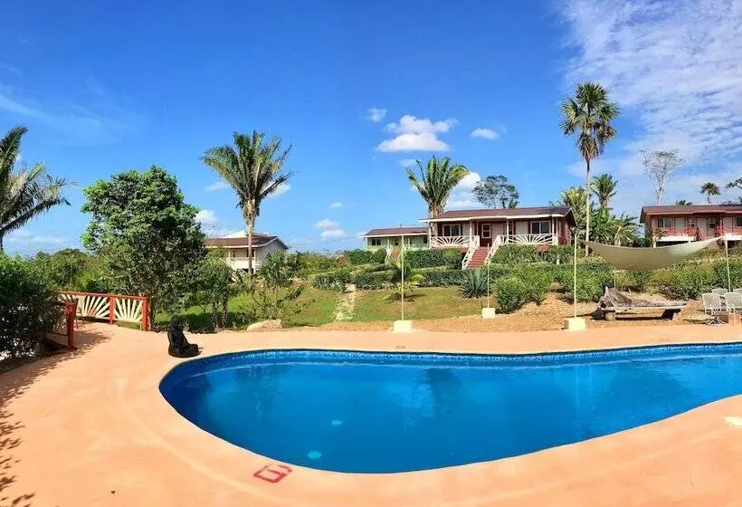 هتل Juntos Cottages