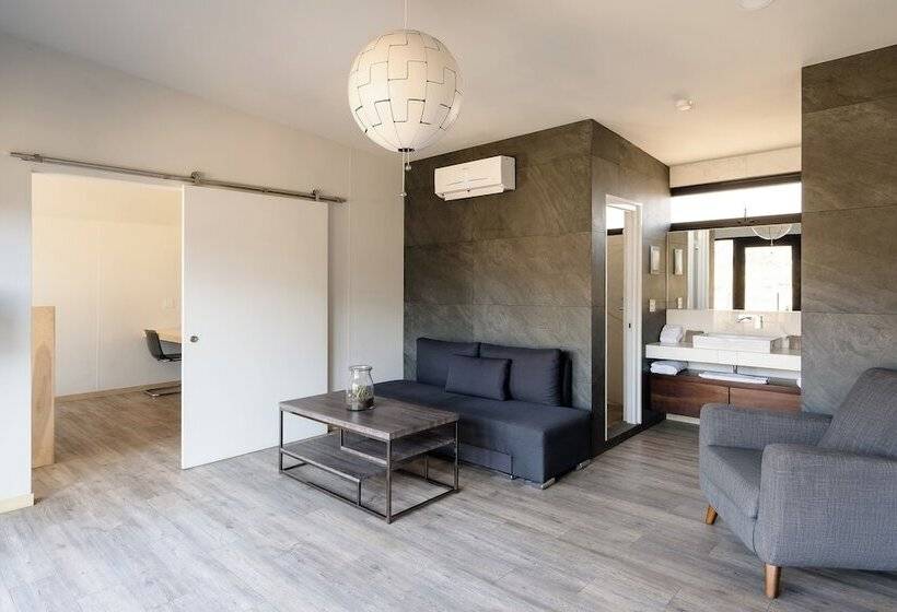 호텔 The Wine Lodge At Oeno