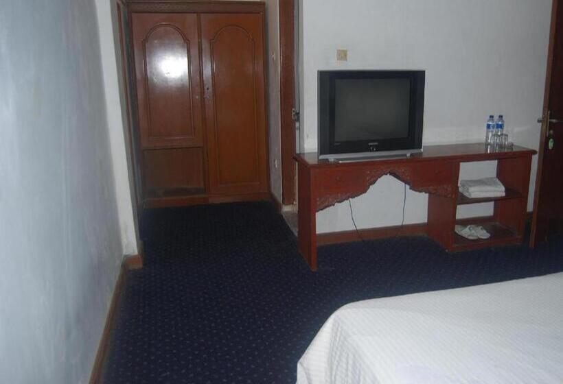 Hotel Sadinah Sahid Josodipuro