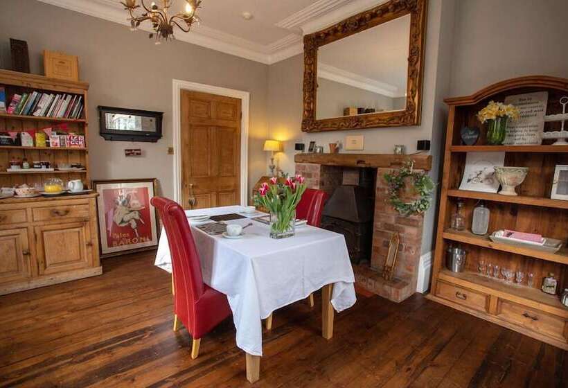 호텔 Treherne House & The Malvern Retreat