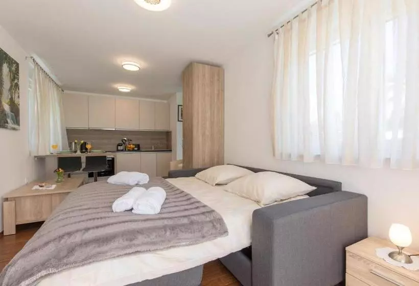 Majatalo Studios And Room Solis Ideal For Couples