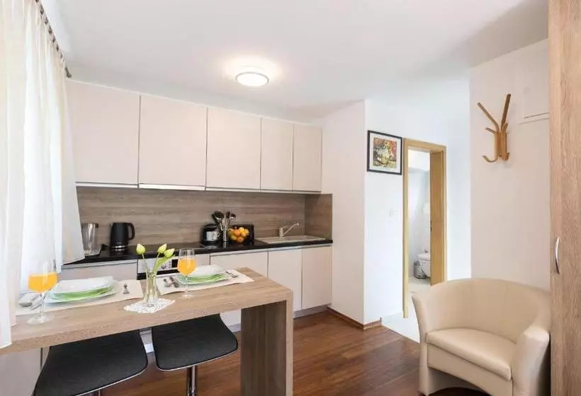 Majatalo Studios And Room Solis Ideal For Couples