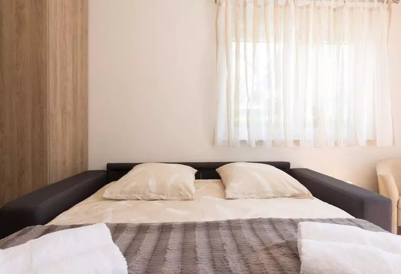 Majatalo Studios And Room Solis Ideal For Couples