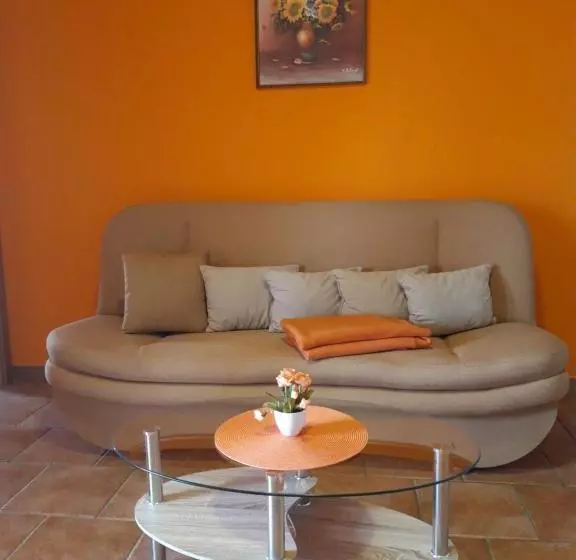 ホテル Apartments Vugica Silo