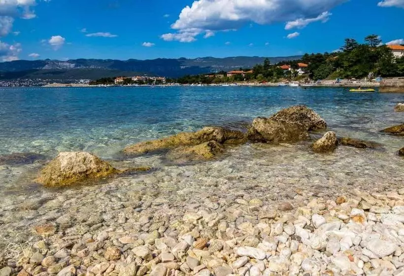 ホテル Apartments Vugica Silo