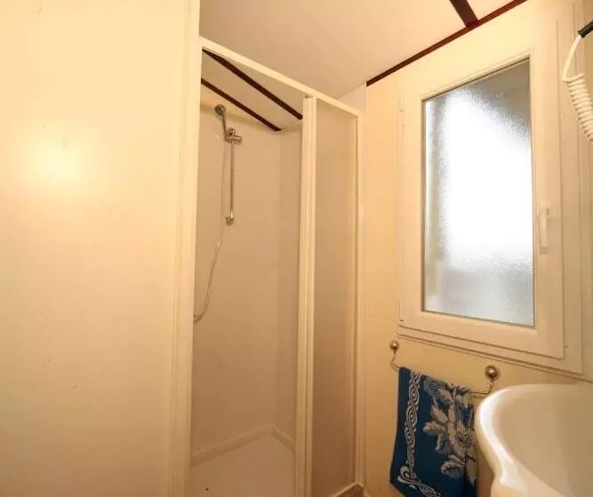 Hotelli Camping Baia Verde