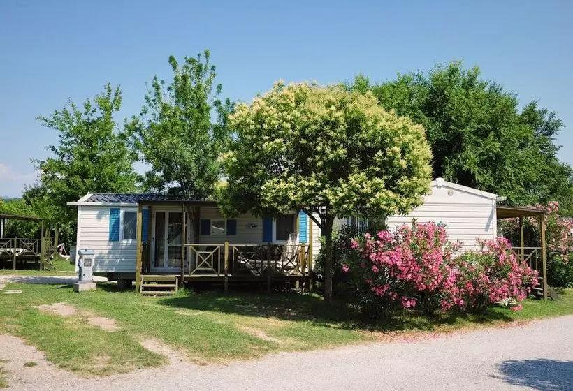 Hotelli Camping Baia Verde