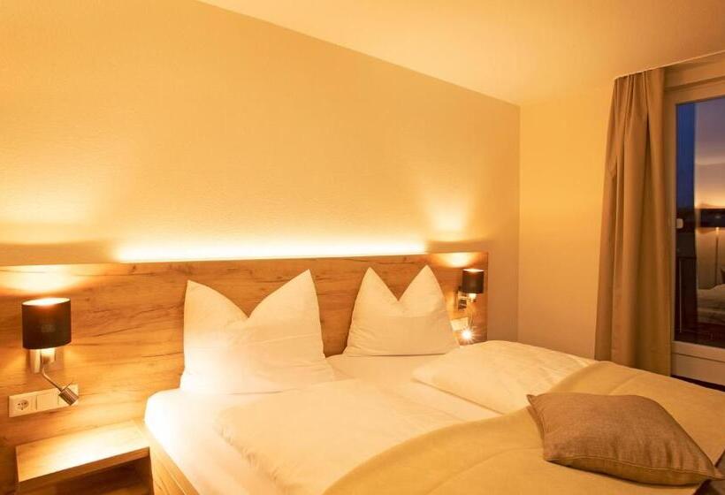 בית מלון כפרי & Gutsgasthaus Köberle