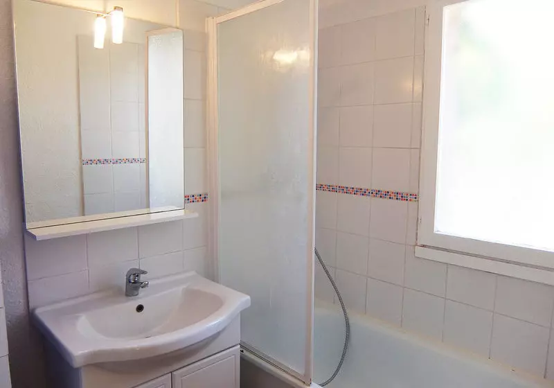 هتل Le Hameau Des Capellans