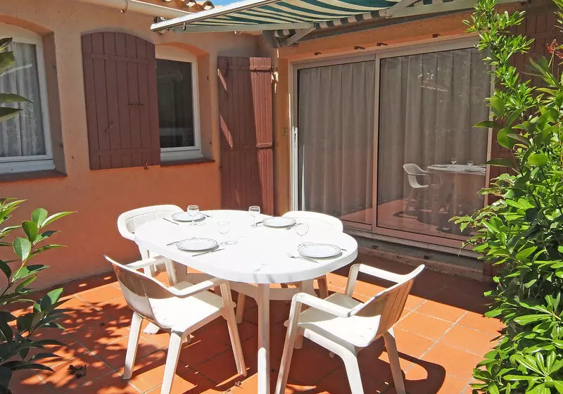 هتل Le Hameau Des Capellans