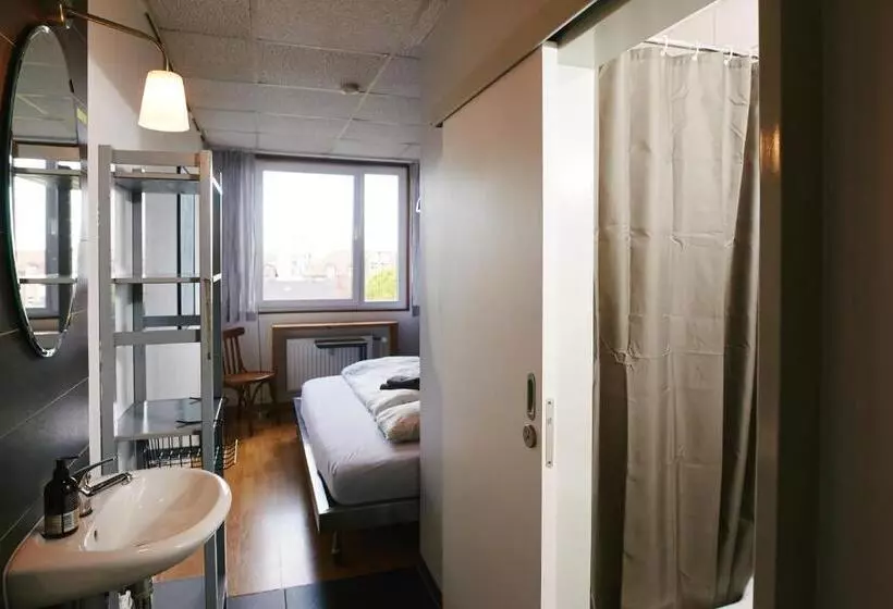 Hotelli Sleep Station Hostel