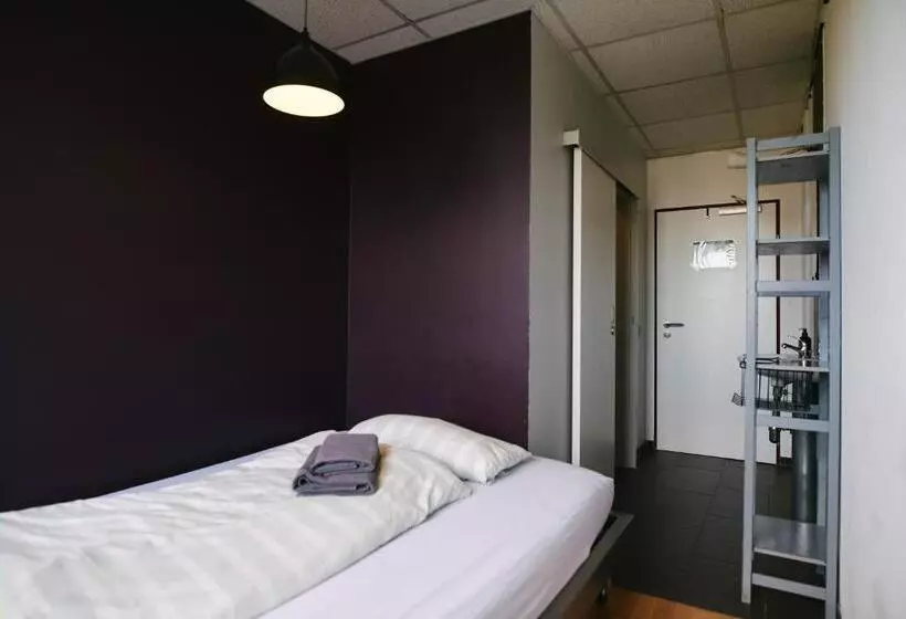 Hotelli Sleep Station Hostel