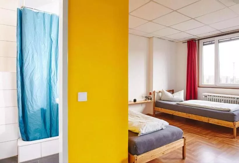 Hotelli Sleep Station Hostel