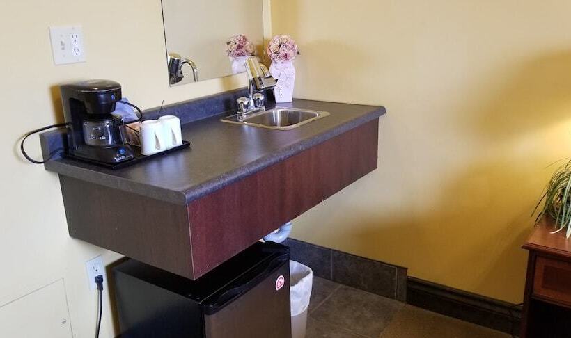 Szálloda The Falls Inn   Walters Falls