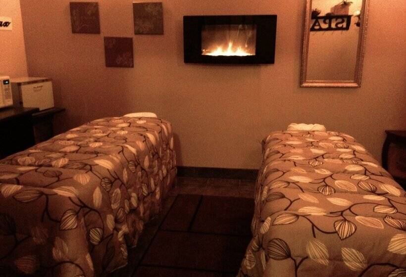 Szálloda The Falls Inn   Walters Falls