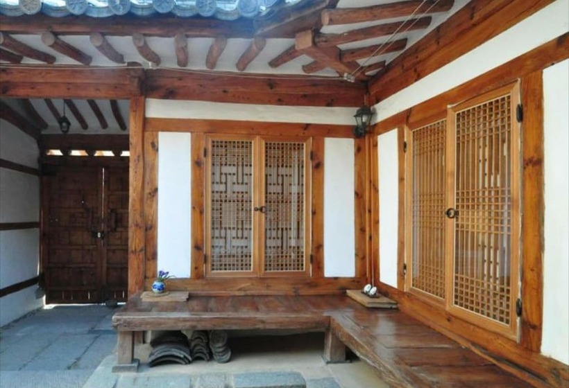 Hotel Gallery Jin Hanok Guesthouse