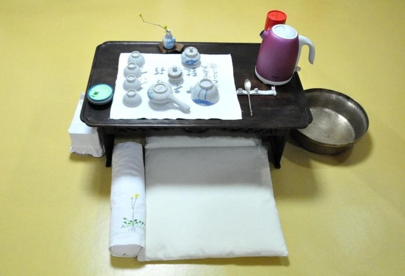 Hotel Gallery Jin Hanok Guesthouse