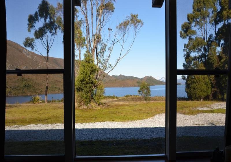 酒店 Lake Pedder Chalet