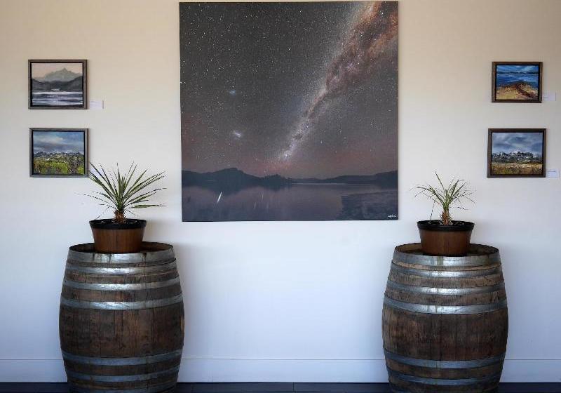 酒店 Lake Pedder Chalet