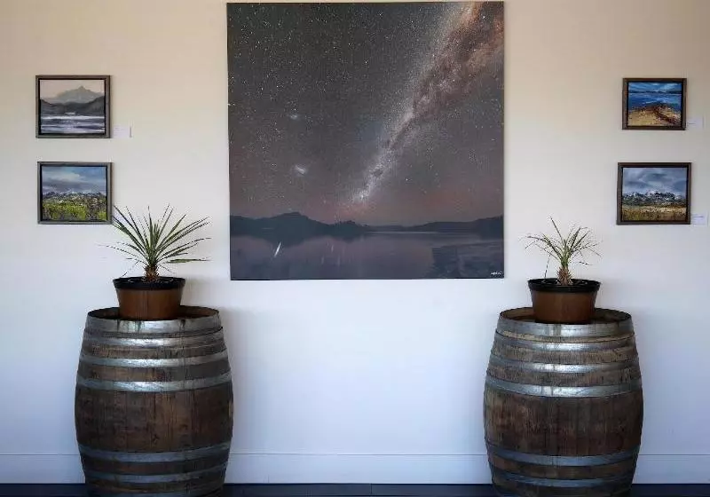 Hotelli Lake Pedder Chalet