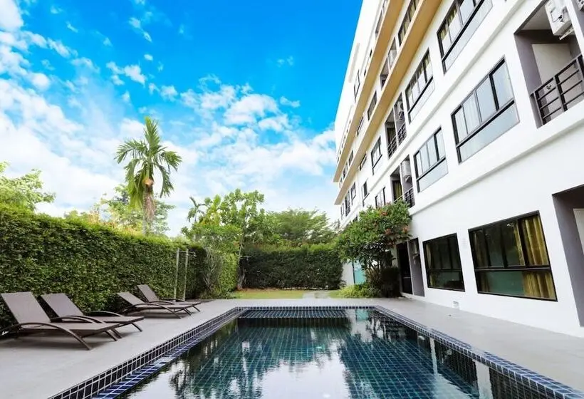 هتل S4 Nai Yang Beach   Near Phuket Airport