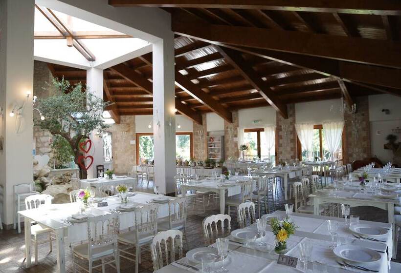 Отель Valle Dell'aquila Country House