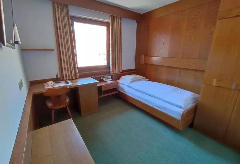 ホテル Villa Luise