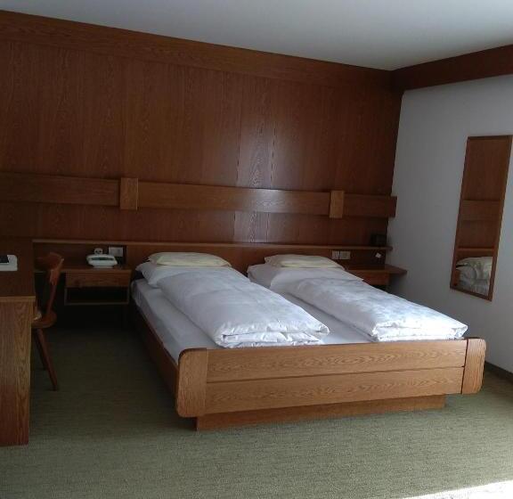 בית מלון כפרי Villa Luise