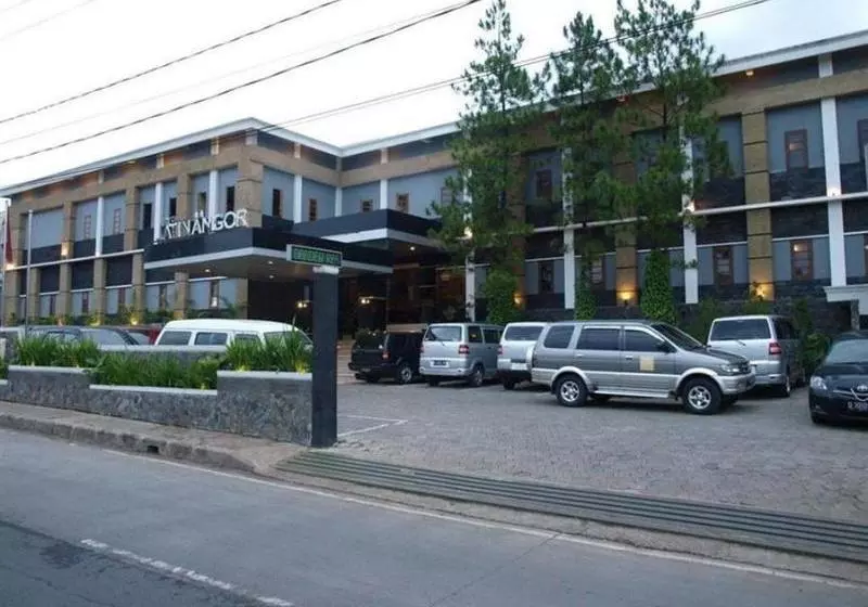 هتل Jatinangor