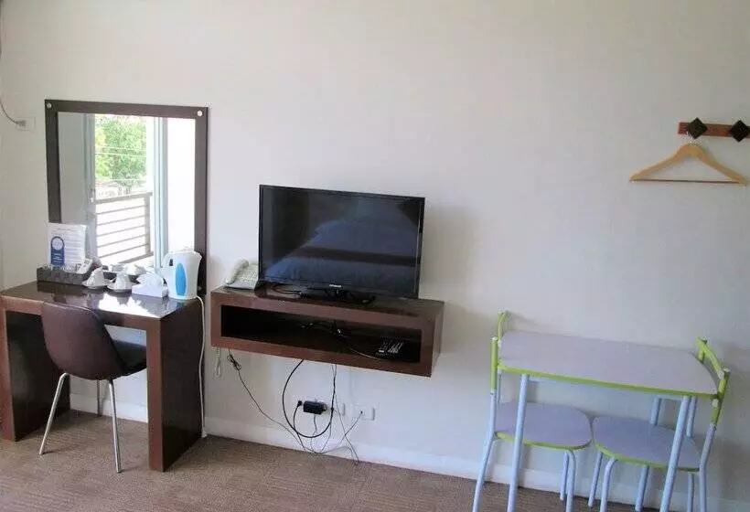 Hotelli Lohas Airport