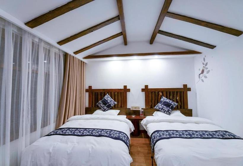 פנסיון Floral  · Spring Guesthouse Zhangjiajie