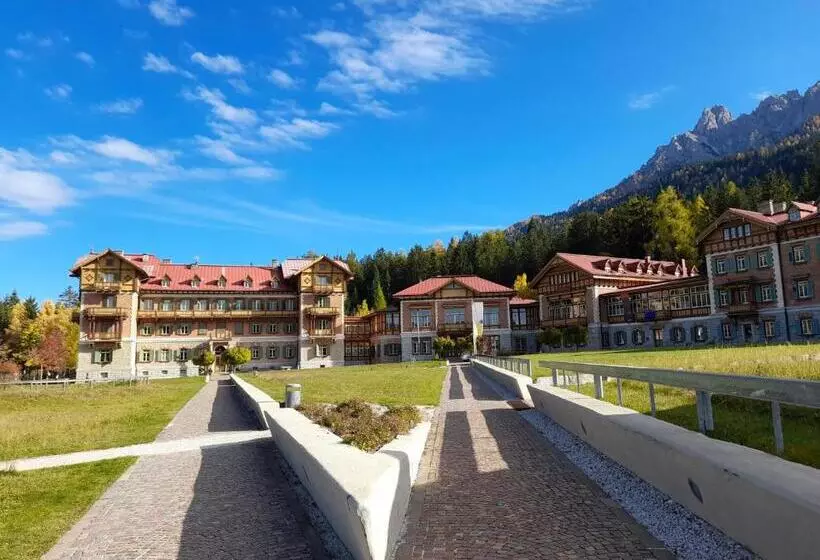پانسیون Guesthouse   Cultural Center Gustav Mahler