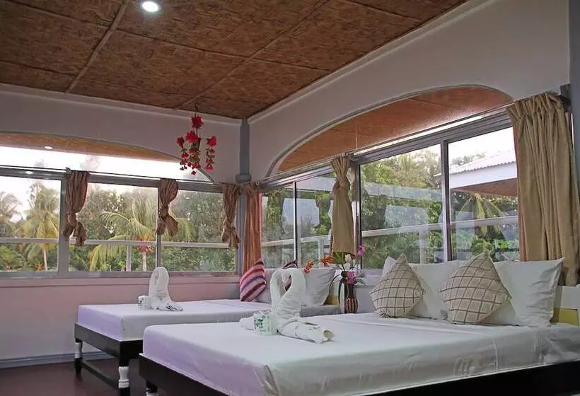 استراحتگاه Toris Paradise