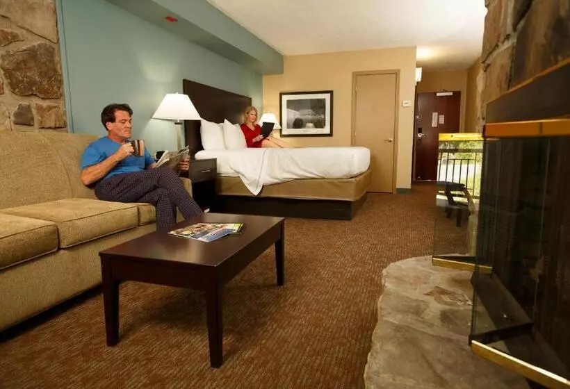 호텔 Greystone Lodge On The River